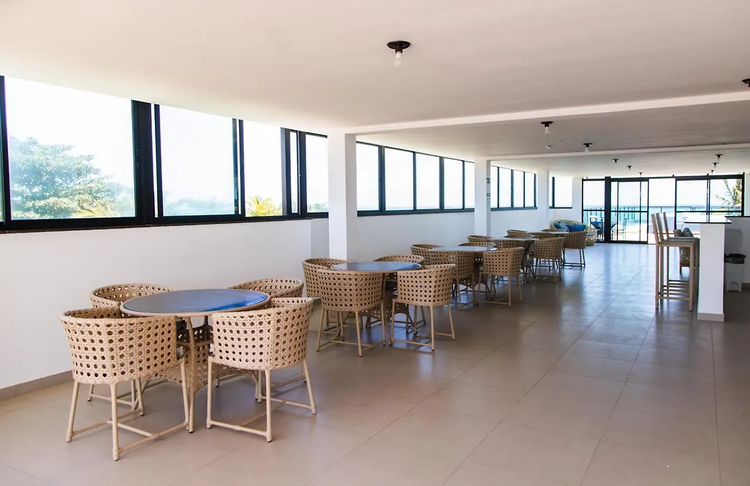 Maracaipe Estrela Flat110-1